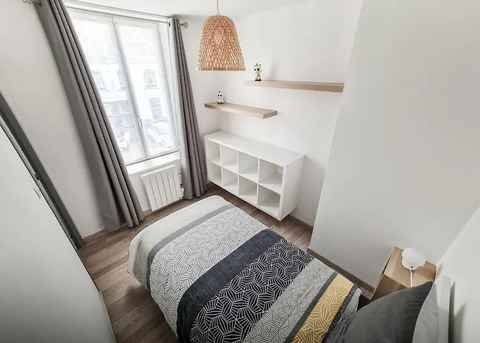 Du Clocher Entre Lille, Arras Et Douai Carvin